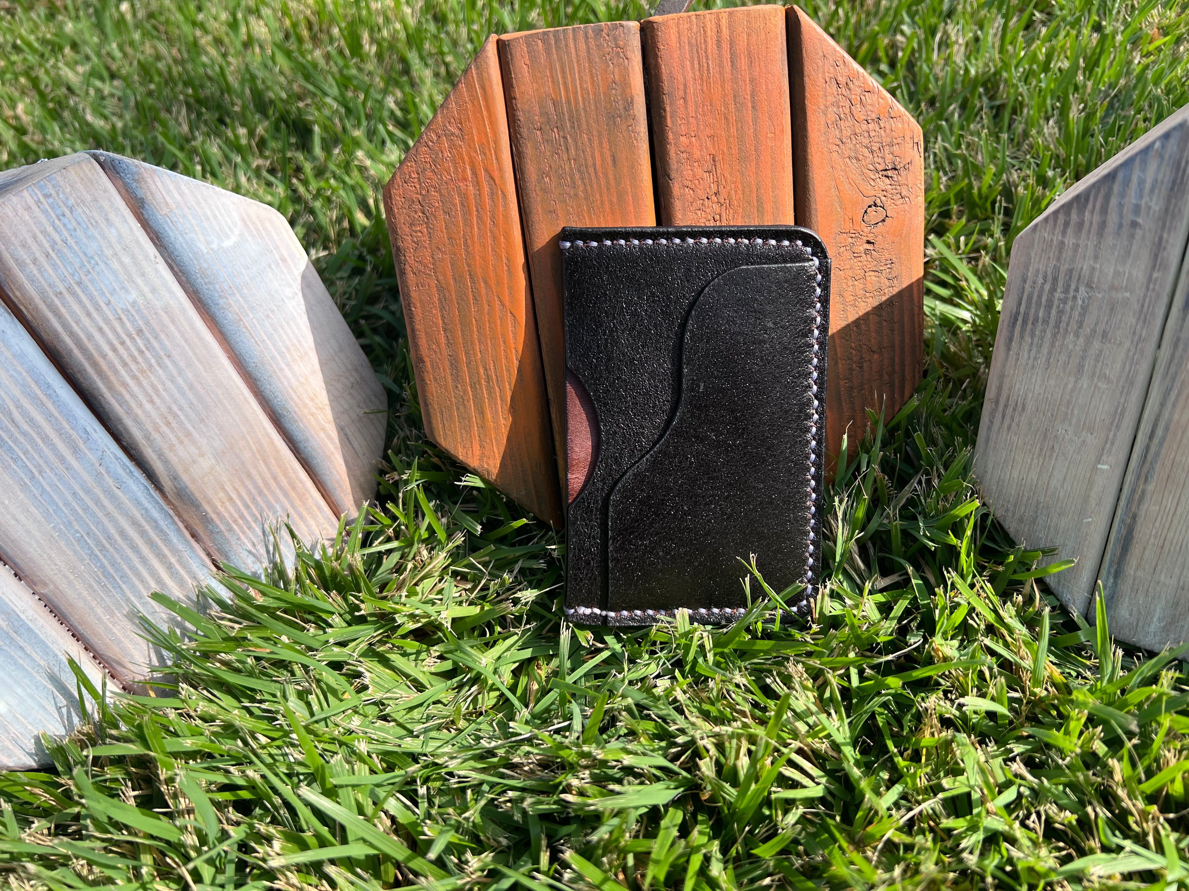 Front pocket wallet
